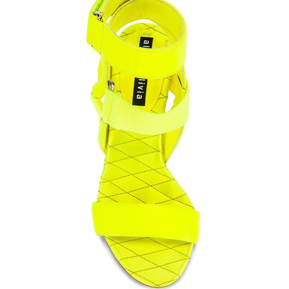 Alice and Olivia Talene heel - Picture 9 of 11